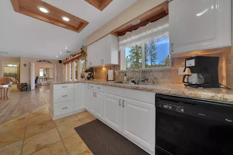 Kitchen - 301 Bald Mountain Rd, West Point, CA 95255 photo 2 of 6