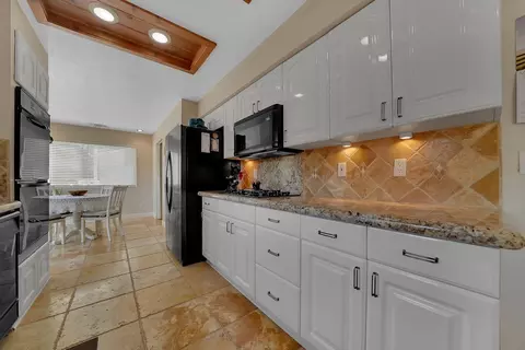 Kitchen - 301 Bald Mountain Rd, West Point, CA 95255 photo 5 of 6