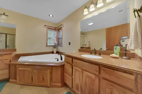 Bath - 301 Bald Mountain Rd, West Point, CA 95255 photo 2 of 4