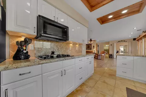 Kitchen - 301 Bald Mountain Rd, West Point, CA 95255 photo 3 of 6