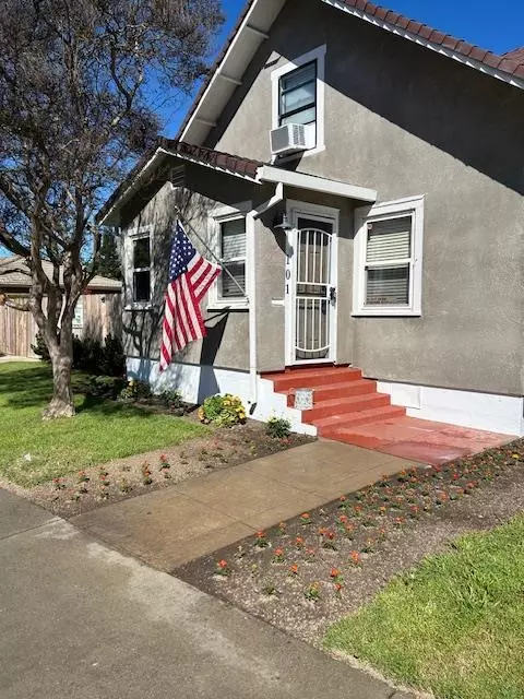 101 W Tokay St, Lodi, CA 95240