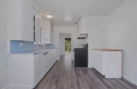 Kitchen - 90 Gopher Flat Rd, Sutter Creek, CA 95685 photo 2 of 3