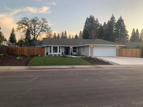 129 Cerrito Dr, Folsom, CA 95630
