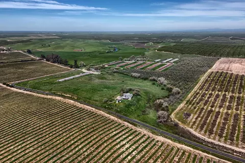 17164 Keyes Rd, Snelling, CA 95369