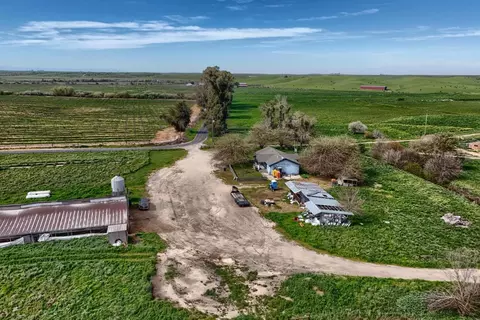 View/Area - 17164 Keyes Rd, Snelling, CA 95369 photo 3 of 8