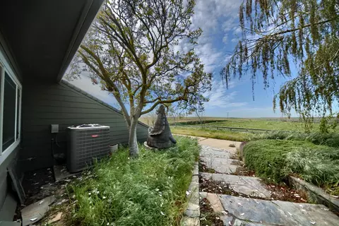 Exterior - 17164 Keyes Rd, Snelling, CA 95369 photo 21 of 28