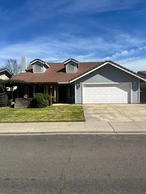 3608 Cassie Ln, Ceres, CA 95307