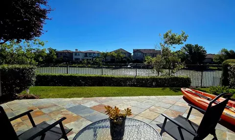 3895 Rollins Ct, West Sacramento, CA 95691