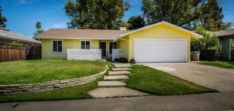 1731 Midway Dr, Woodland, CA 95695