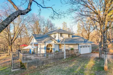 5271 Caprine Rd, Greenwood, CA 95635