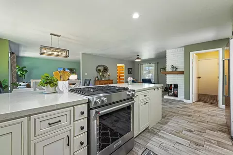 Kitchen - 3712 Corte Madera Ave, Modesto, CA 95356 photo 5 of 5