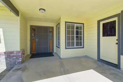 380 Garden Circle Dr, Manteca, CA 95336 photo 4