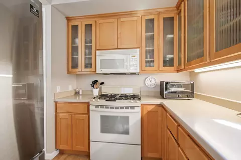 Kitchen - 1330 Antelope Ave #27, Davis, CA 95616 photo 5 of 7