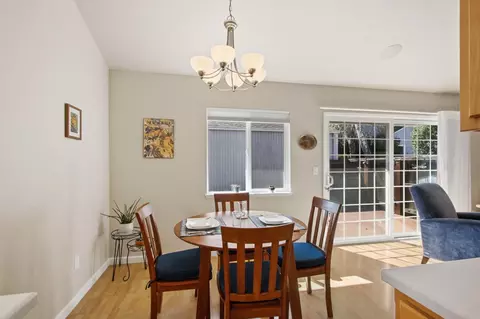 Dining - 1330 Antelope Ave #27, Davis, CA 95616 photo 2 of 3