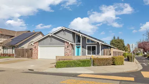 1601 Stanley Dr, Ripon, CA 95366 photo 1