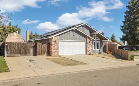 1601 Stanley Dr, Ripon, CA 95366 photo 3
