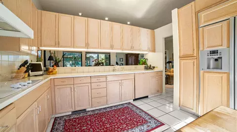 Kitchen - 2479 Macarthur, Lodi, CA 95242 photo 3 of 3