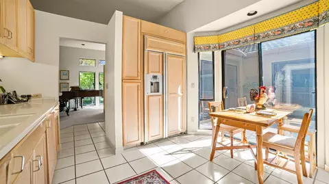 Kitchen - 2479 Macarthur, Lodi, CA 95242 photo 2 of 3