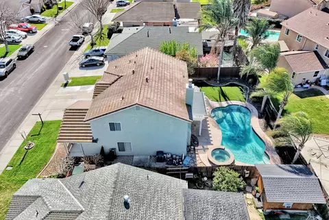 View/Area - 433 Sanderling Dr, Patterson, CA 95363 photo 4 of 9