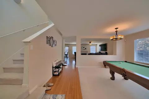 Entry Way - 433 Sanderling Dr, Patterson, CA 95363 photo 2 of 8