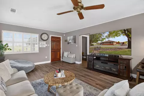 Living - 5444 E Main St, Stockton, CA 95215 photo 1 of 2