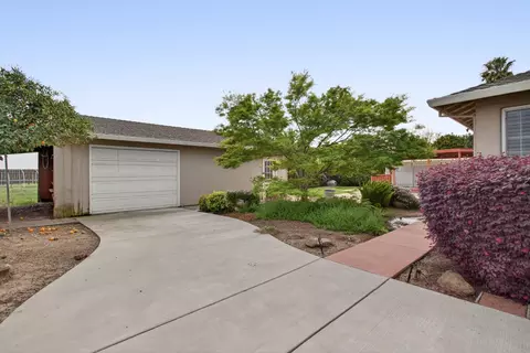 Exterior - 5444 E Main St, Stockton, CA 95215 photo 6 of 14
