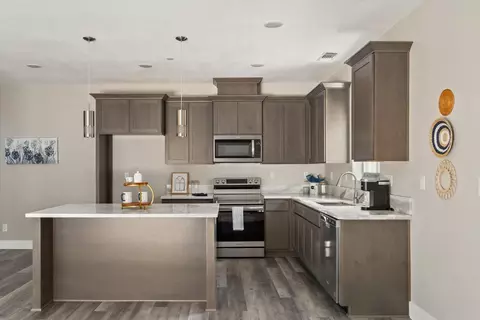 Kitchen - 2985 11th St, Biggs, CA 95917 photo 2 of 4