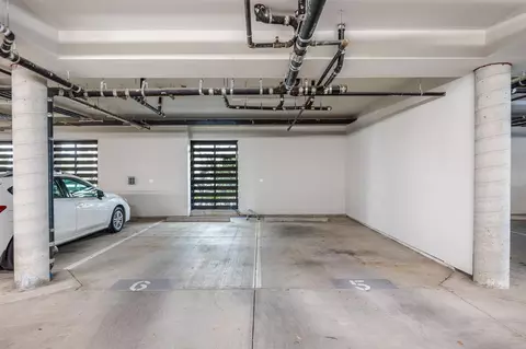 Exterior - 1661 Spring St #433, Davis, CA 95616 photo 7 of 8