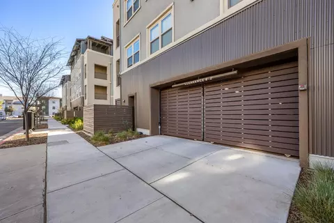 Exterior - 1661 Spring St #433, Davis, CA 95616 photo 6 of 8