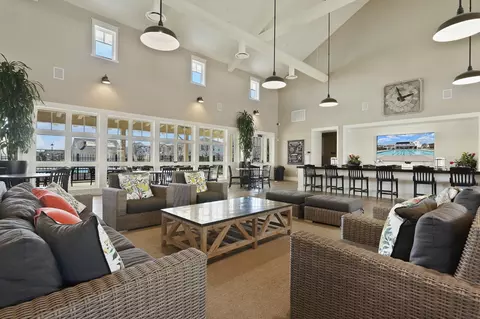 View/Area - 1661 Spring St #433, Davis, CA 95616 photo 13 of 14