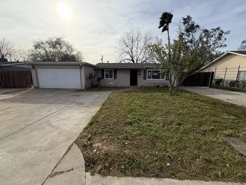7252 Jerry Way, Sacramento, CA 95828