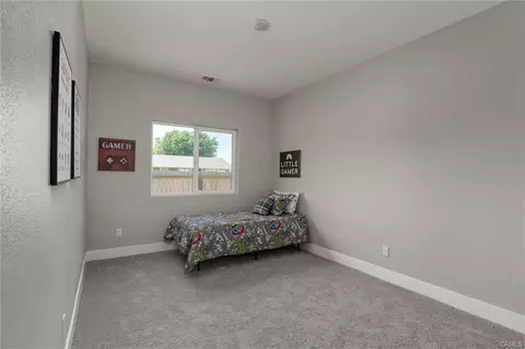 Bedroom - 2981 11th St, Biggs, CA 95917 photo 2 of 4