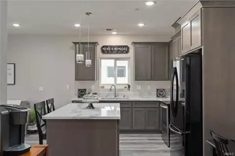 Kitchen - 2981 11th St, Biggs, CA 95917 photo 1 of 3