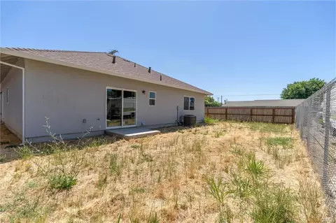 Exterior - 2981 11th St, Biggs, CA 95917 photo 4 of 6