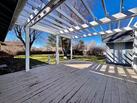 Exterior - 111 Patterson Ave, Loyalton, CA 96118 photo 4 of 11