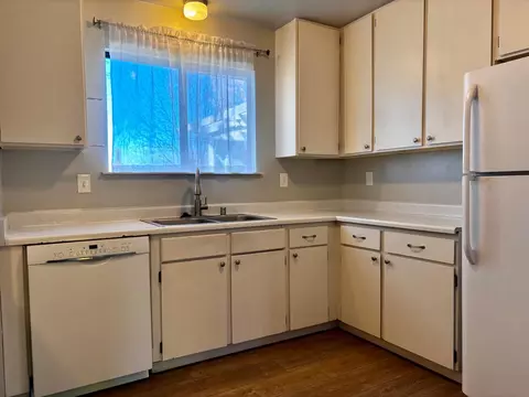 Kitchen - 111 Patterson Ave, Loyalton, CA 96118 photo 2 of 6