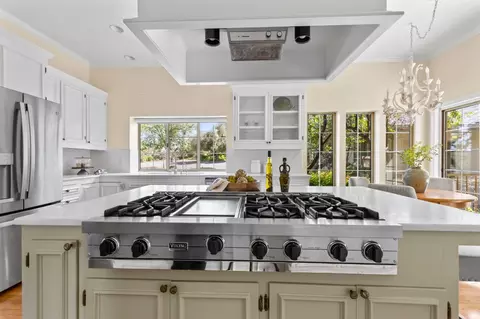 Kitchen - 16029 Butte Mountain Rd, Jackson, CA 95642 photo 7 of 7