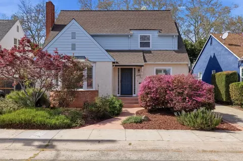 2664 18th St, Sacramento, CA 95818