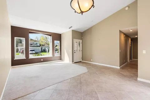 5359 Donlyn Pl, Antelope, CA 95843 photo 6