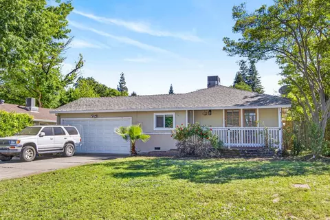 8780 Elm Ave, Orangevale, CA 95662