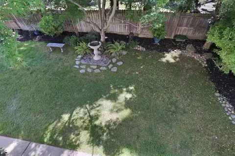 Exterior - 512 Mockingbird Dr, Lodi, CA 95240 photo 6 of 13