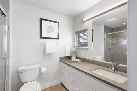 Bath - 2746 5th St, Davis, CA 95618 photo 1 of 5