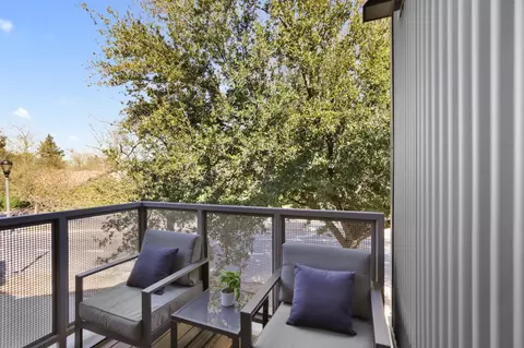 Exterior - 2746 5th St, Davis, CA 95618 photo 3 of 6