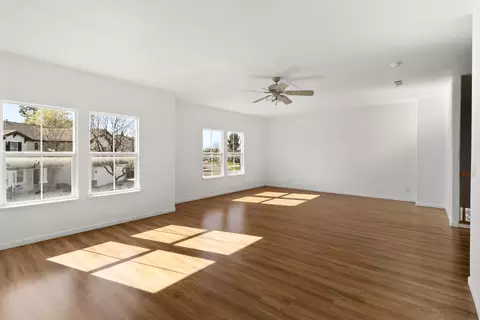 11125 Graeton Cir, Mather, CA 95655 photo 28
