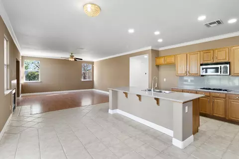 11125 Graeton Cir, Mather, CA 95655 photo 17