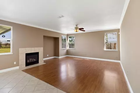 11125 Graeton Cir, Mather, CA 95655 photo 10