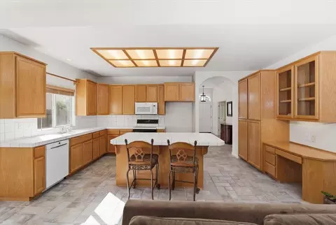 Kitchen - 1903 Alex Way, Turlock, CA 95382 photo 3 of 5