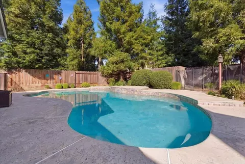 Exterior - 1903 Alex Way, Turlock, CA 95382 photo 7 of 12