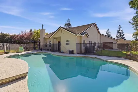 Exterior - 1903 Alex Way, Turlock, CA 95382 photo 5 of 12