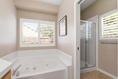 Bath - 1903 Alex Way, Turlock, CA 95382 photo 3 of 3